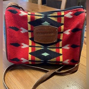 Pendleton small cross body purse bag wallet leather woven original vintage red